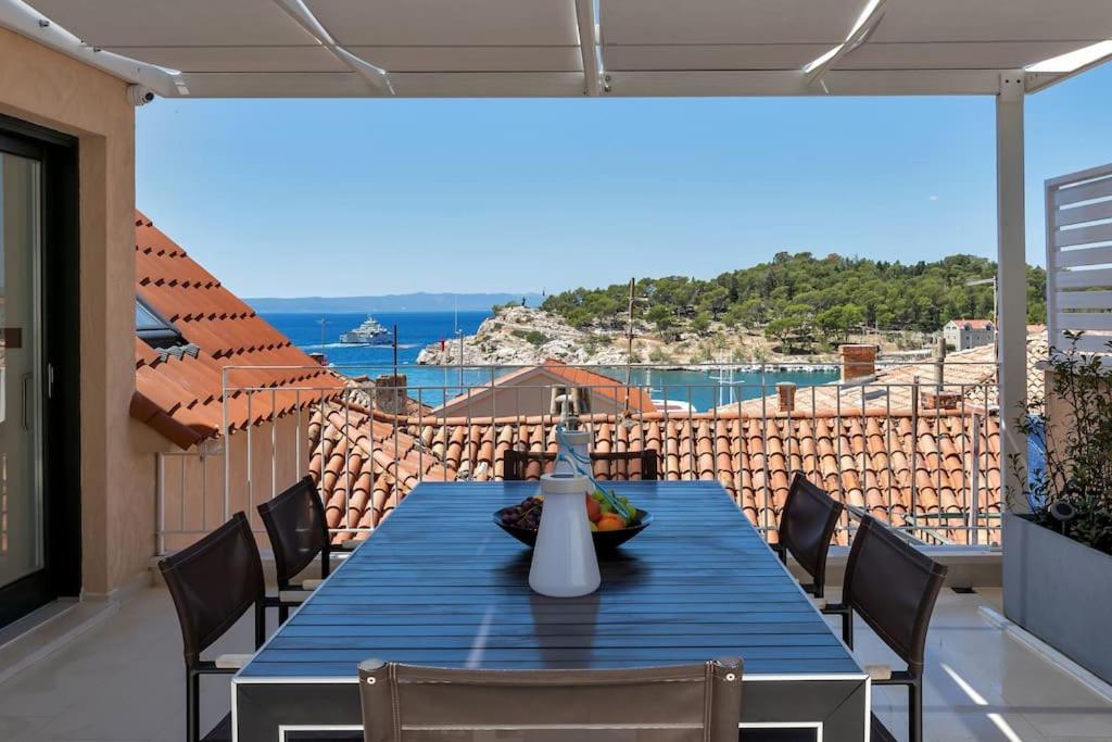 The Square Makarska, Lux App In The Heart Of The * Makarská